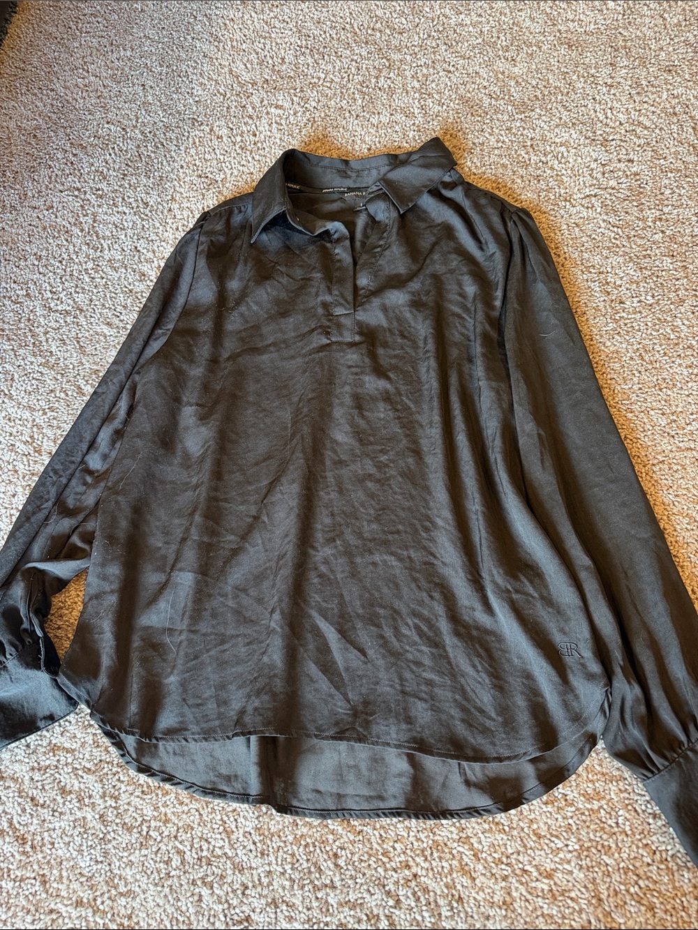 Banana Republic Black Long-Sleeve Collared Blouse